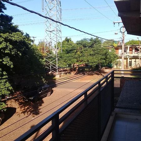 Ciudad Del Este - Apartamento Completo Con Todos Los Servicios Appartement Buitenkant foto