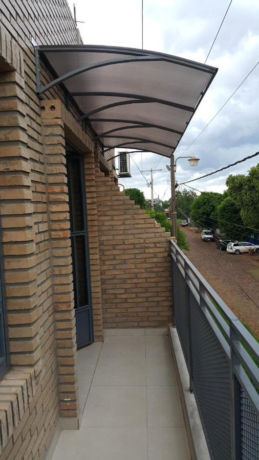 Ciudad Del Este - Apartamento Completo Con Todos Los Servicios Appartement Buitenkant foto